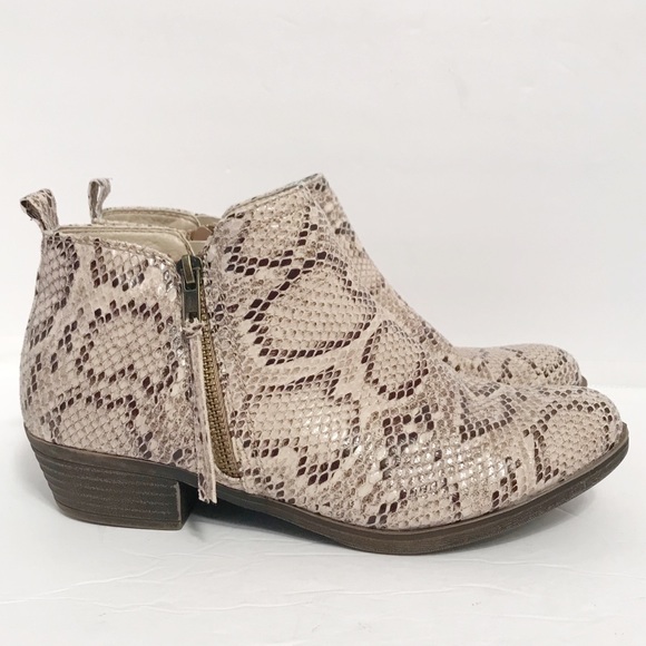 Rampage Shoes - Rampage • Women’s Ram-Tarragon Snake Print Bootie